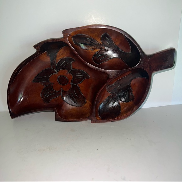 Wood Carved Leaf Design Serving Dish for Snacks Vintage Aruba Road Runner Floral - Picture 4 of 13